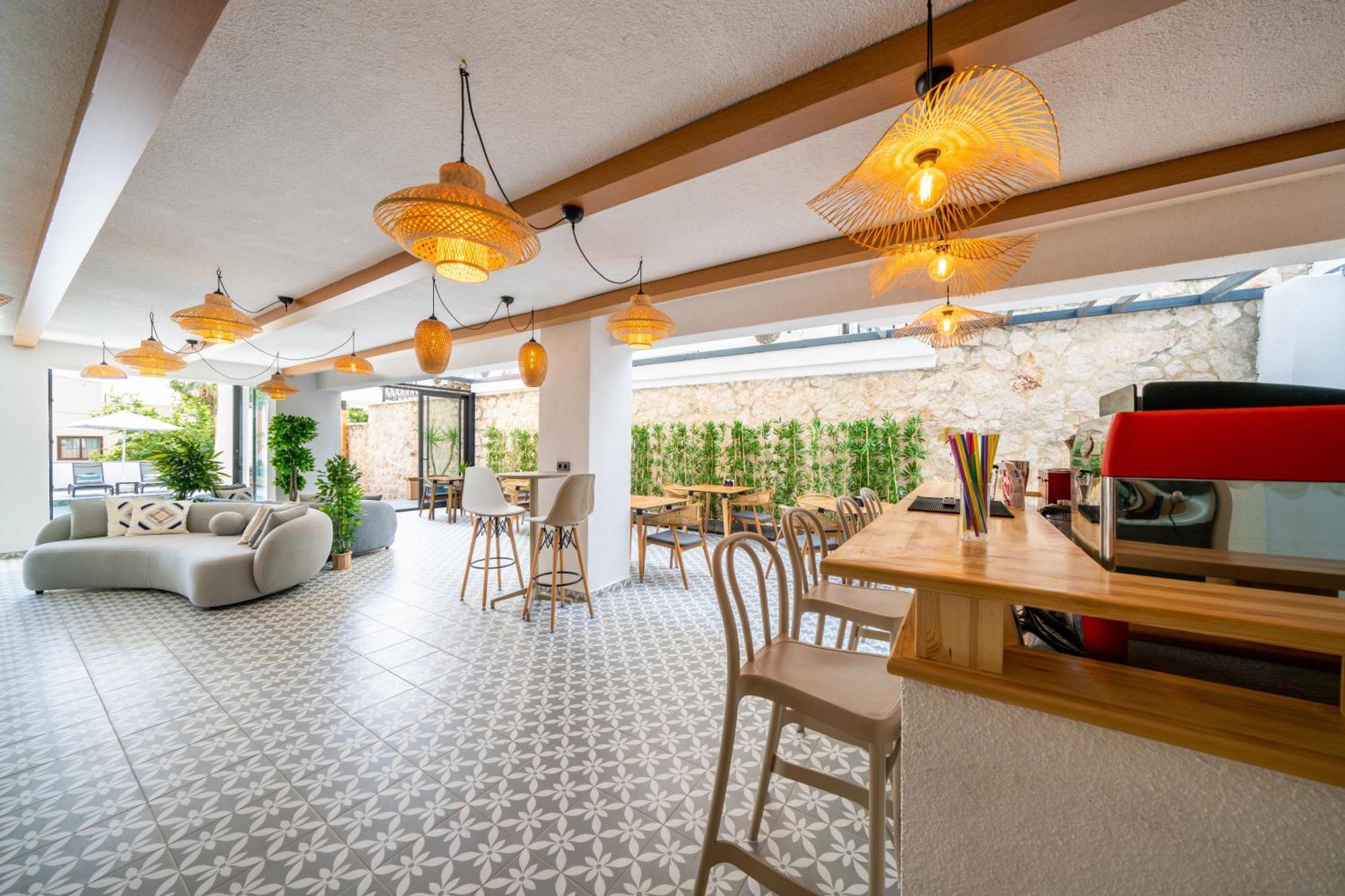 Lupia Suites Kalkan Bagian luar foto