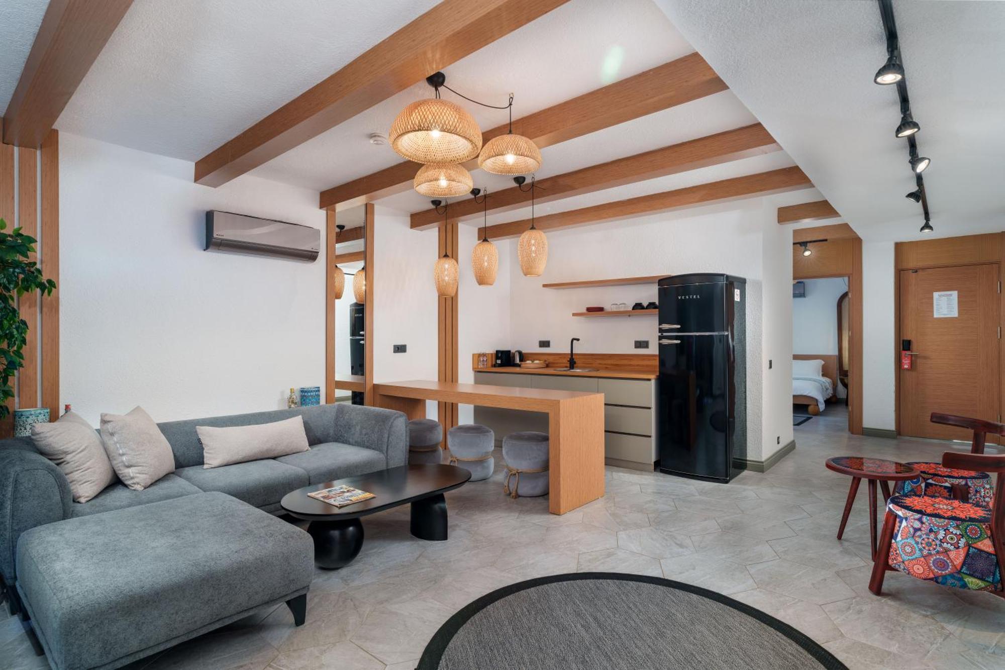 Lupia Suites Kalkan Bagian luar foto